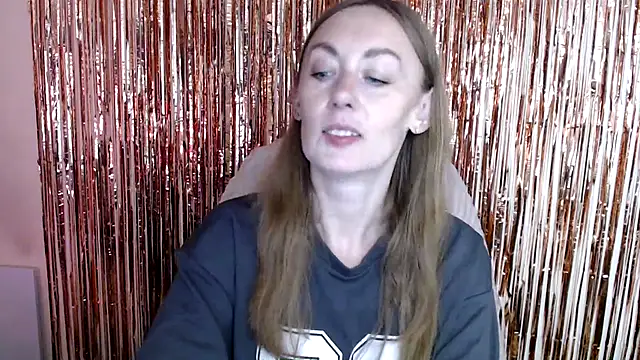 Snapshot of LiaSeass_ chatting on 07-13-26, 12:26 LiaSeass online show from 07-13-26, 12:26