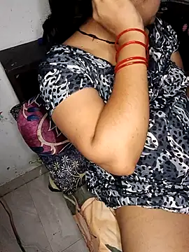Desi bhabhi299 online show from 04-23-26, 05:36