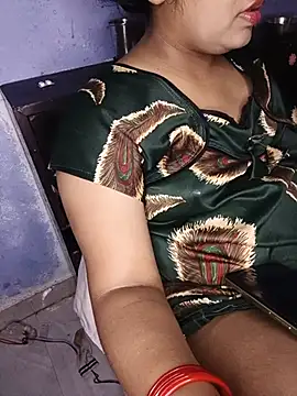 Snapshot of Desi_bhabhi299 chatting on 07-15-26, 04:58 Desi bhabhi299 online show from 07-15-26, 04:58