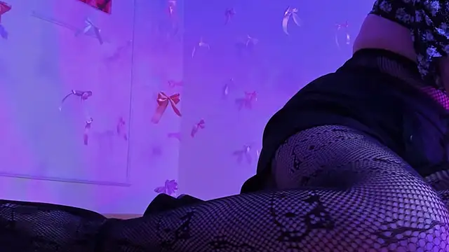 madeline doll online show from 03-18-26, 01:02