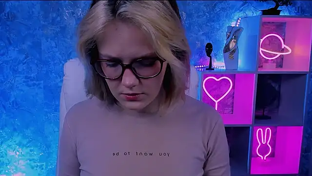 madeline doll online show from 03-20-26, 08:48