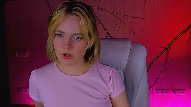 madeline doll online show from 02-22-26, 11:34