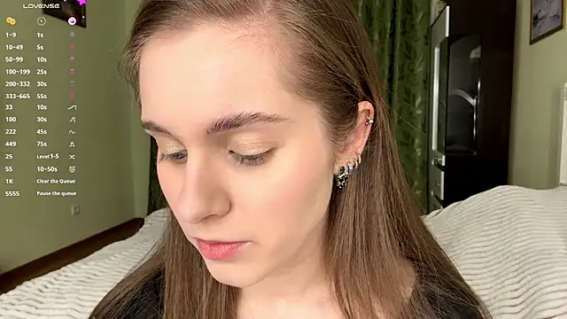 Snapshot of MiaBlanko chatting on 12-23-25, 07:18 MiaBlanko online show from 12-23-25, 07:18