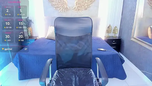 Snapshot of ariaa_belle chatting on 05-19-26, 01:56 ariaa belle online show from 05-19-26, 01:56