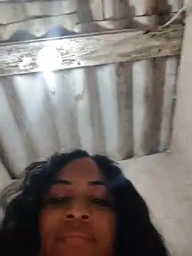 Snapshot of DAFNNEE_HOT chatting on 06-20-26, 10:15 DAFNNEE HOT online show from 06-20-26, 10:15