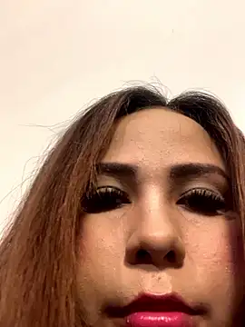 Lunara Vall online show from 02-26-26, 03:39