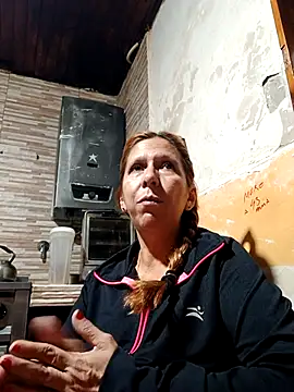 Snapshot of cari75 chatting on 04-23-26, 11:39 cari75 online show from 04-23-26, 11:39