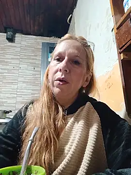 Snapshot of cari75 chatting on 05-21-26, 06:38 cari75 online show from 05-21-26, 06:38