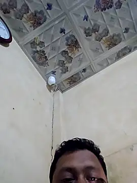 SHARIF12123 online show from 12-20-25, 01:25