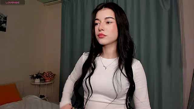 LisaColee online show from 04-04-26, 07:42