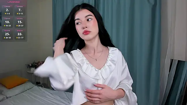 LisaColee online show from 04-09-26, 09:10