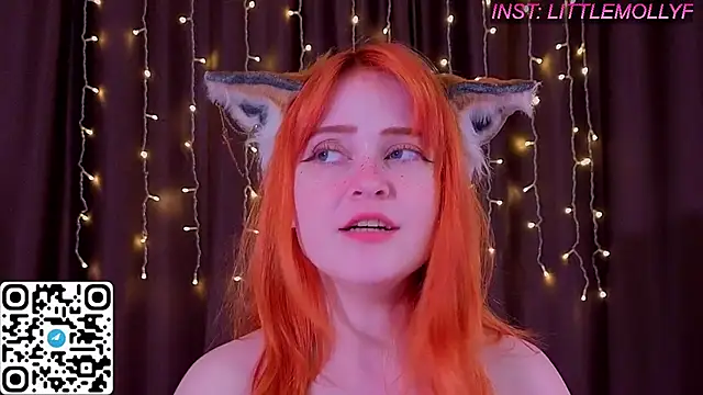 LittleFoxHole online show from 06-27-26, 01:44