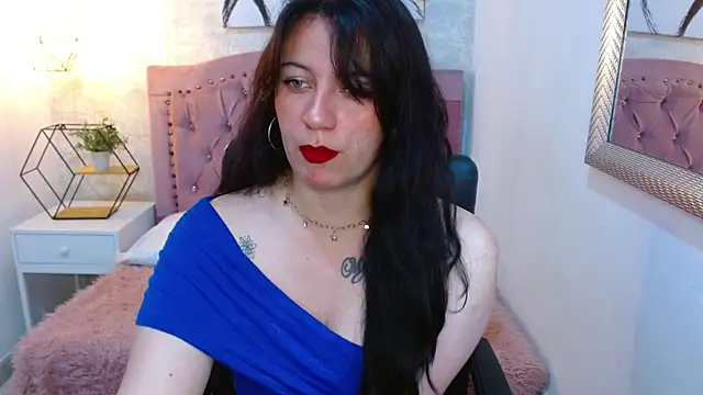 Snapshot of amanda_rousee chatting on 12-15-25, 12:44 amanda rousee online show from 12-15-25, 12:44