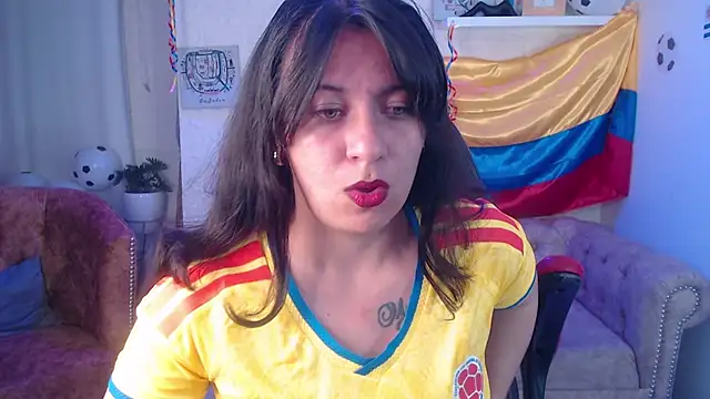 amanda rousee online show from 06-18-26, 03:38
