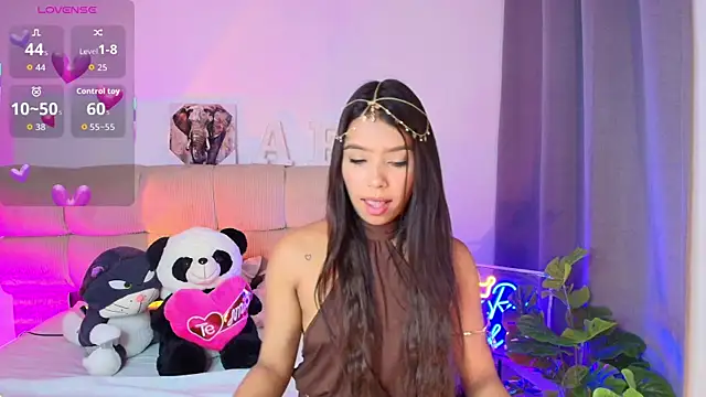 Ana herrera online show from 06-19-26, 11:27