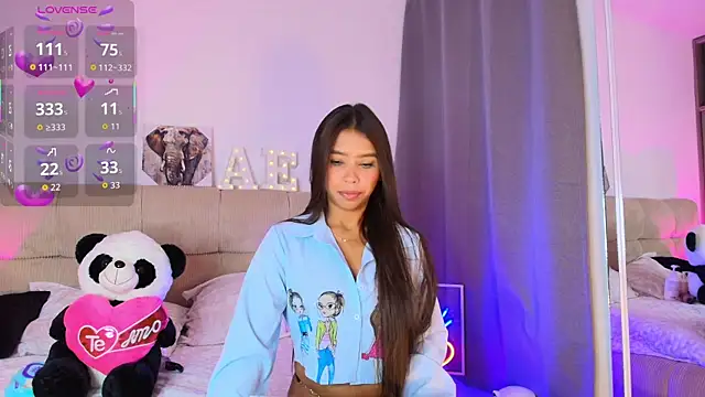 Ana herrera online show from 05-18-26, 11:26