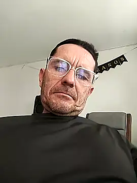 Snapshot of Maxhot3108 chatting on 03-03-26, 07:10 Maxhot3108 online show from 03-03-26, 07:10