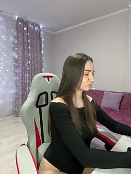 Lina          online show from 01-10-26, 05:19