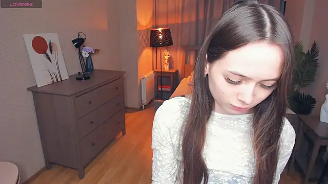 YvonneRobes online show from 02-15-26, 07:13