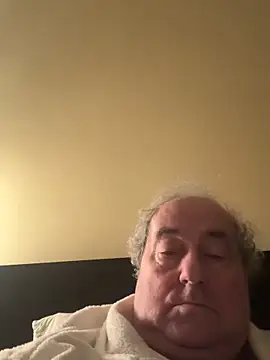 Snapshot of csikar chatting on 02-06-26, 05:47 csikar online show from 02-06-26, 05:47