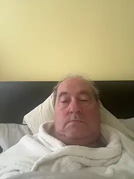 Snapshot of csikar chatting on 06-11-26, 05:04 csikar online show from 06-11-26, 05:04
