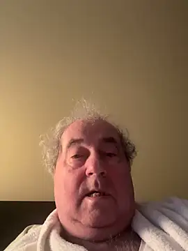 Snapshot of csikar chatting on 02-10-26, 06:12 csikar online show from 02-10-26, 06:12