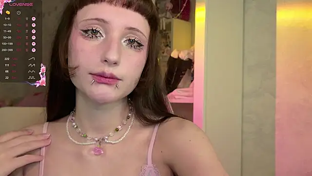 MiraJades online show from 03-29-26, 10:33