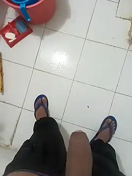 Snapshot of bigg_dickkk69 chatting on 01-09-26, 10:33 bigg dickkk69 online show from 01-09-26, 10:33