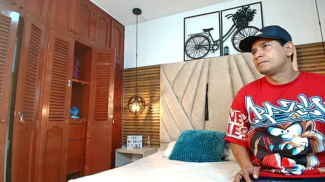 Sharom Aroom online show from 01-14-26, 12:20