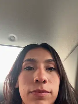 Snapshot of lunaluxury22 chatting on 01-11-26, 09:55 lunaluxury22 online show from 01-11-26, 09:55