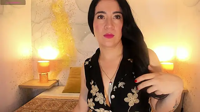 Victoria01  online show from 01-17-26, 03:21