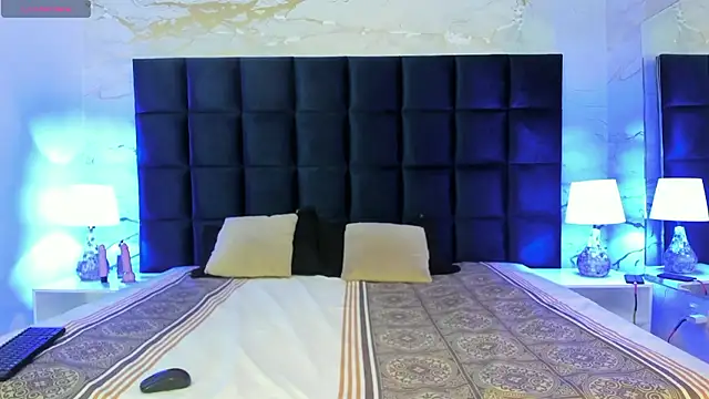 Victoria01  online show from 01-14-26, 12:58