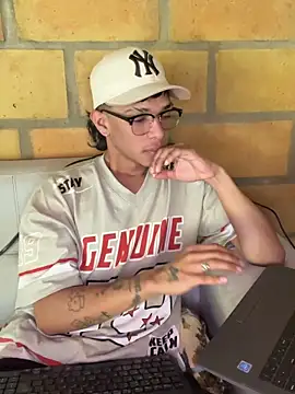 Glen connor 11 online show from 03-09-26, 05:49