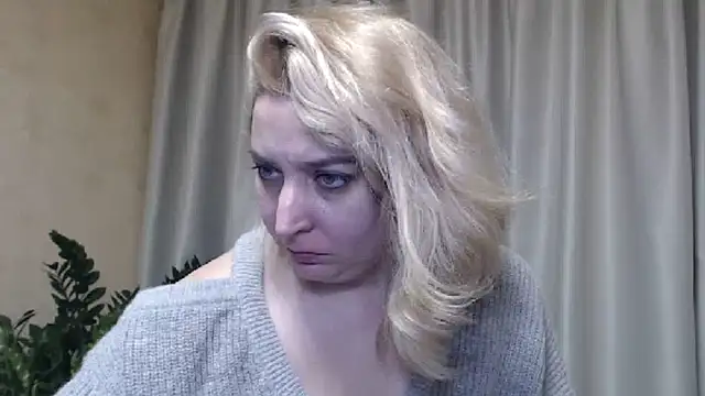 sweetpussy13 online show from 03-18-25, 10:17