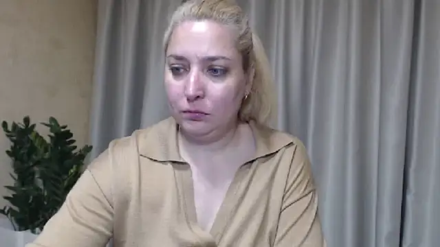sweetpussy13 online show from 05-20-26, 05:48