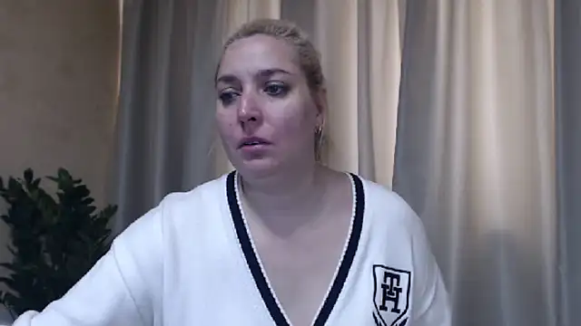sweetpussy13 online show from 05-19-26, 05:25