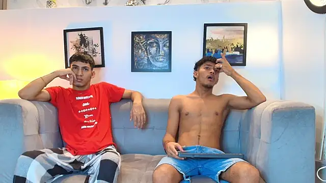 Snapshot of DIAMOND_BLACKS chatting on 02-22-26, 07:33 DIAMOND BLACKS online show from 02-22-26, 07:33