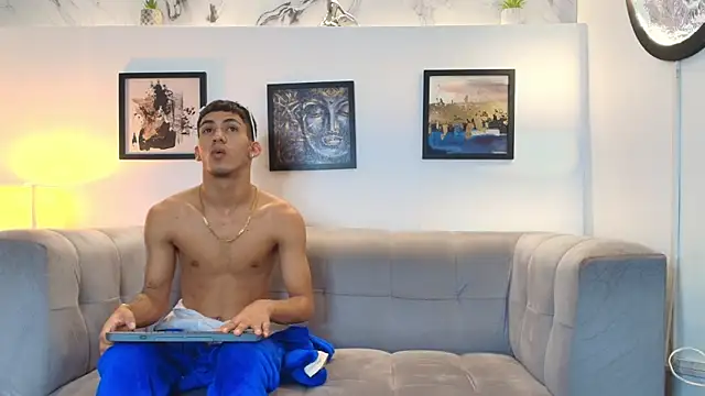 Snapshot of DIAMOND_BLACKS chatting on 02-07-26, 07:27 DIAMOND BLACKS online show from 02-07-26, 07:27