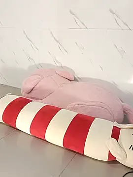 lavi-cute online show from 04-10-26, 09:49