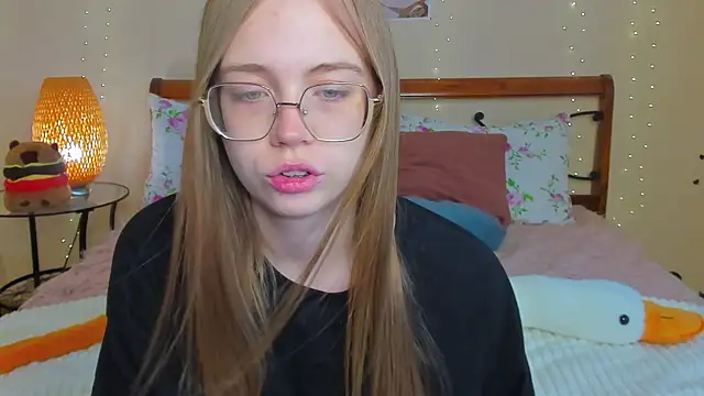 Snapshot of miya_soft chatting on 06-14-26, 01:46 miya soft online show from 06-14-26, 01:46