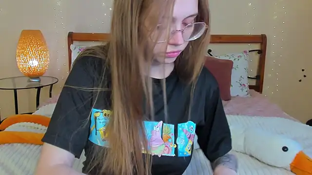Snapshot of miya_soft chatting on 06-19-26, 01:33 miya soft online show from 06-19-26, 01:33
