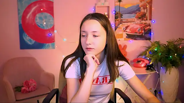 LuluPatterson online show from 12-21-25, 03:52