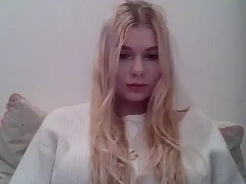 GeorginaLovely online show from 12-17-25, 03:39