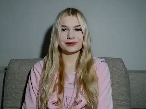 GeorginaLovely online show from 01-15-26, 04:10