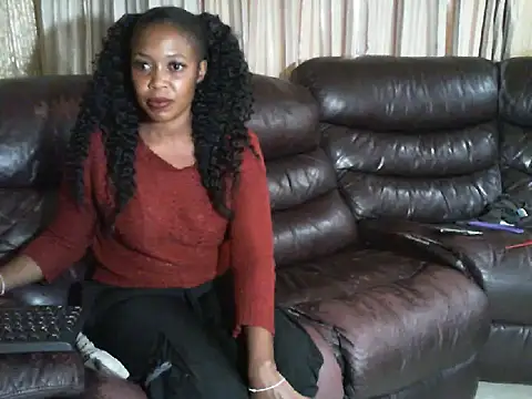 Caramel-goddess18 online show from 04-02-26, 11:28