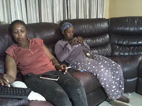 Caramel-goddess18 online show from 02-19-26, 08:50