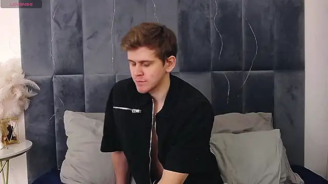 NickJohnas online show from 02-01-26, 04:11