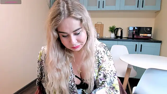 TiffanyThoughts online show from 02-05-26, 08:10