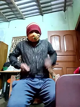 Snapshot of Nick_universal chatting on 01-07-26, 01:43 Nick universal online show from 01-07-26, 01:43