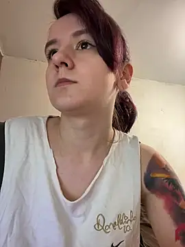 Alexiaa 69 online show from 04-21-26, 08:48